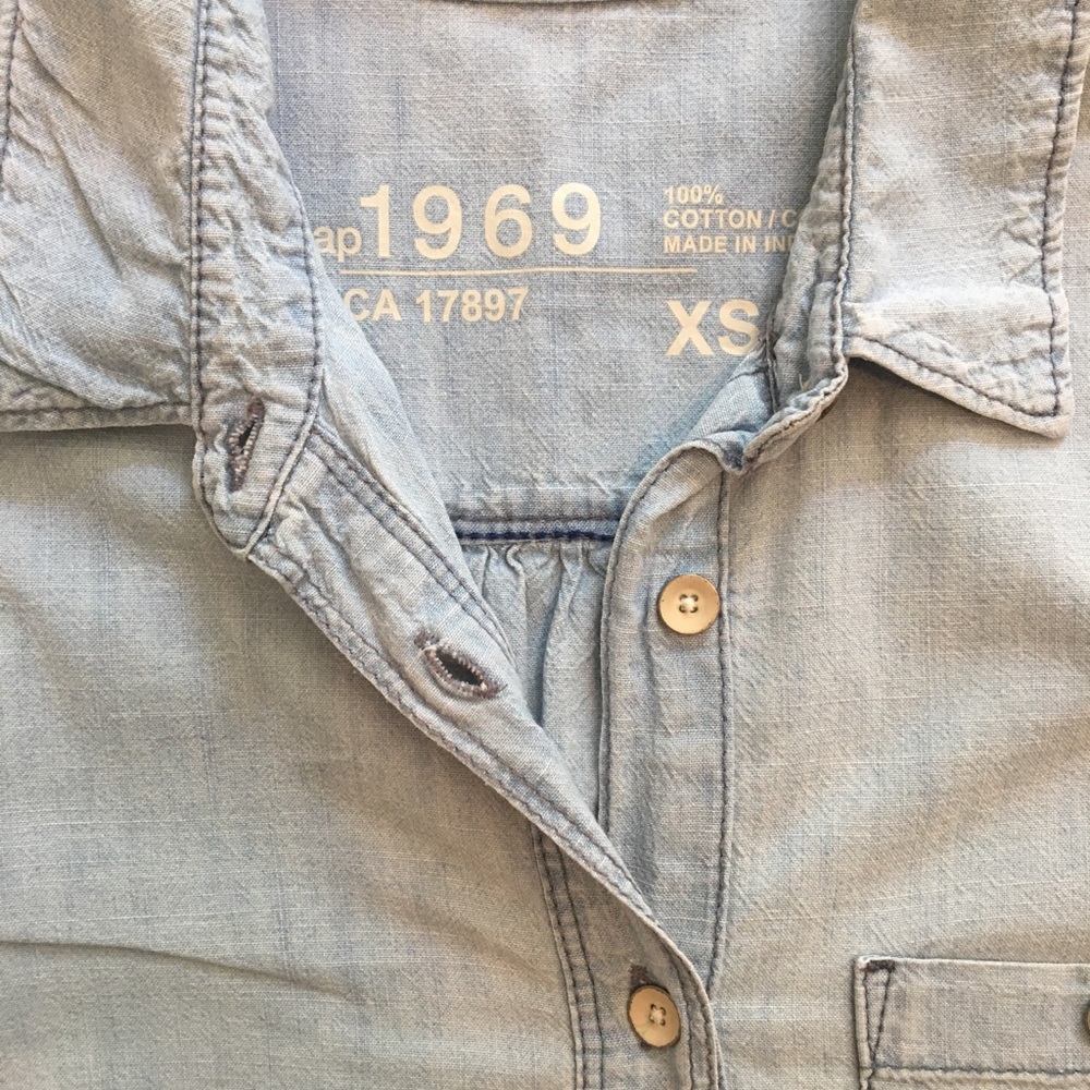 Gap chambray 3/4 sleeve Shirt Size XS